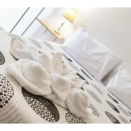 Lovely 2 Bedroom In Sliema