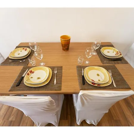 Lovely 2 Bedroom In Lejlighed