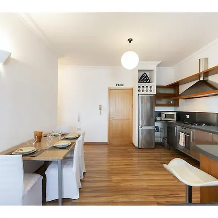 Lovely 2 Bedroom In * Sliema
