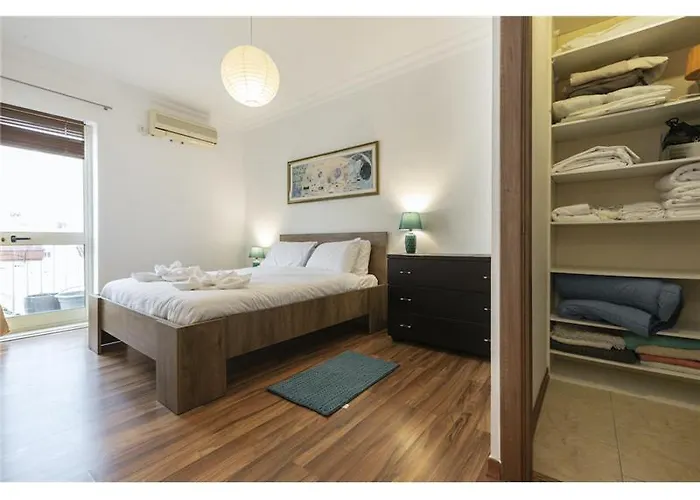 Апартаменты Lovely 2 Bedroom In *