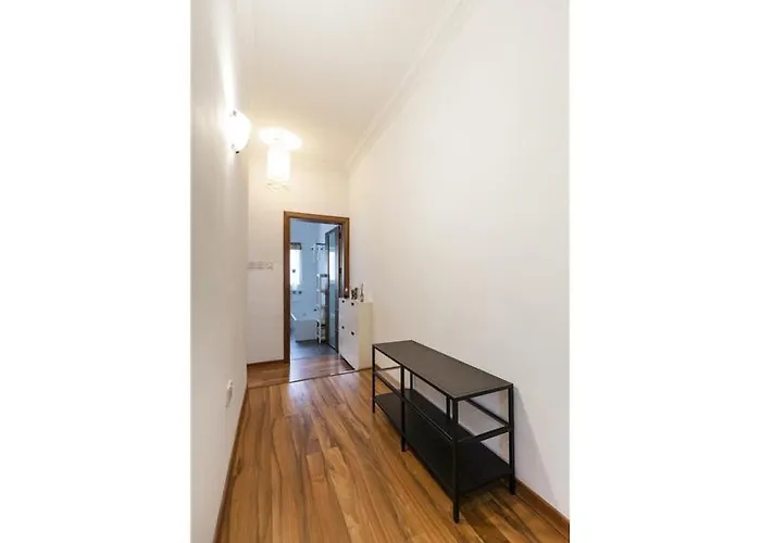 Апартаменты Lovely 2 Bedroom In Слима