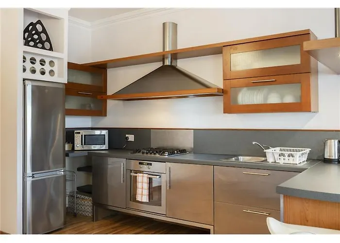 Апартаменты Lovely 2 Bedroom In