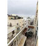 Lovely 2 Bedroom In Апартаменты Слима