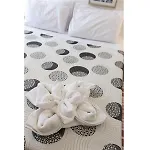 Lovely 2 Bedroom In Апартаменты *