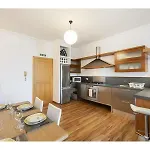 Lovely 2 Bedroom In Апартаменты *