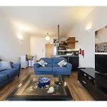 Lovely 2 Bedroom In *
