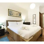 Lovely 2 Bedroom In Апартаменты Слима